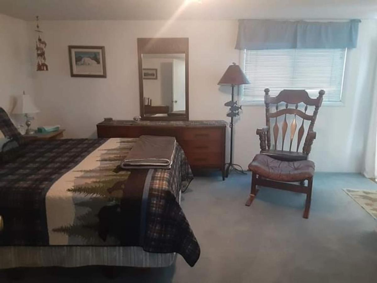 Chico Peak Nr Yellowstone,chico Hot Springs Apartment *